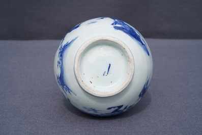A Chinese blue and white double gourd vase, Transitional period